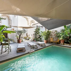 Porta Di Castro Boutique & Pool Hotell